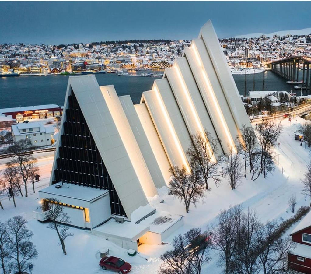 H Sweet H Apartment Tromsø Esterno foto